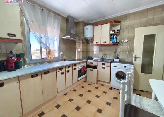 Amplio y cómodo piso en Alcázar de San Juan por solo €85,000