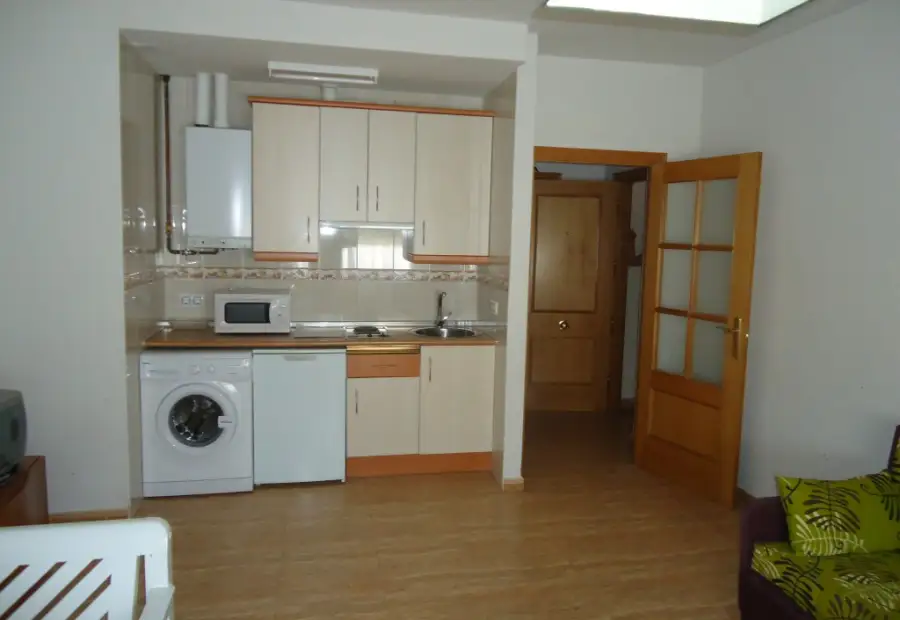 Apartamento en venta amueblado seminuevo con garaje en Manzanares