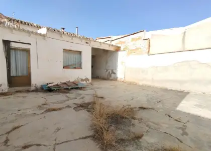 Casa/Chalet pareado En Venta Calle Nueva, Tomelloso en Tomelloso