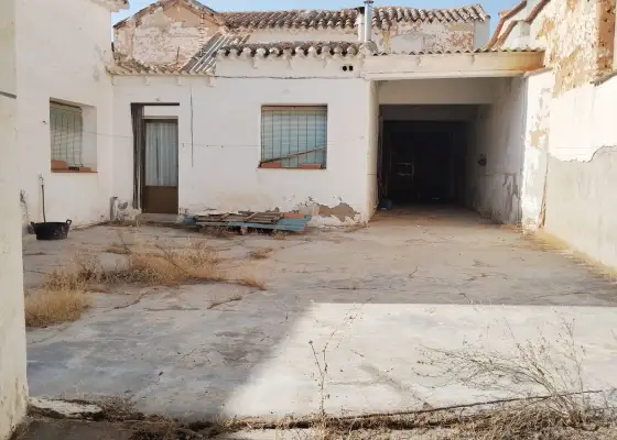 Casa/Chalet pareado En Venta Calle Nueva, Tomelloso