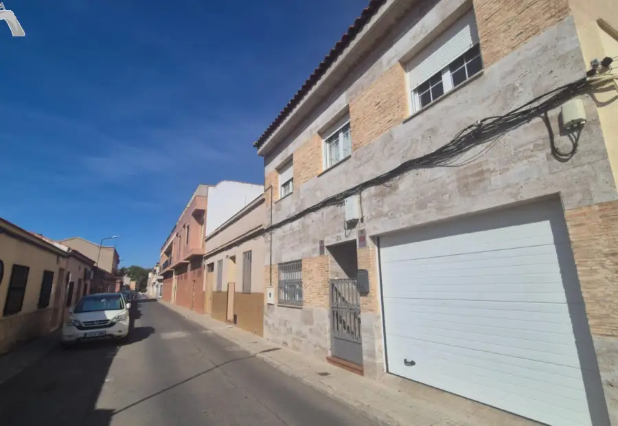 Casa en Puertollano - Zona El Poblado - Abulagar en Puertollano