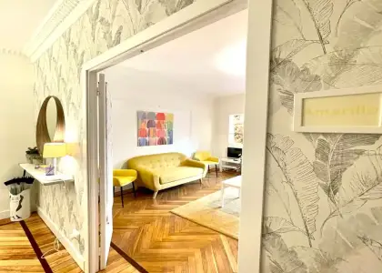Habitación en piso compartido de 6 dormitorios en alquiler en Abando, todos los gastos incluidos en Bilbao