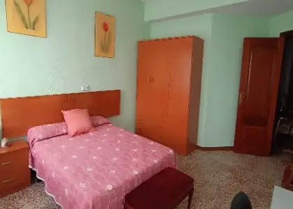 Habitación en piso compartido de 6 habitaciones en alquiler en Salamanca, solo estudiantes en Salamanca