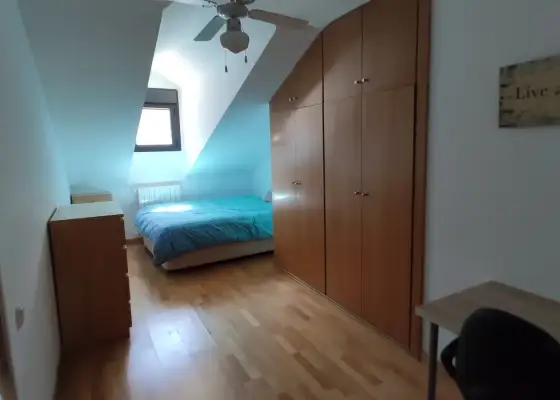 Habitación en piso compartido en Granada