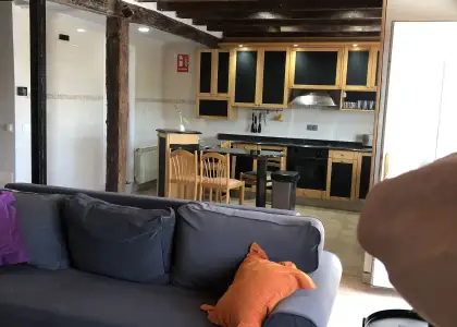 Habitación en un apartamento compartido de 1 dormitorio en alquiler en Santa Cruz de Bezana. en Santander