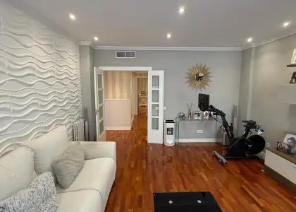 Inmohouse vende piso amplio en pleno centro de Albacete en Albacete