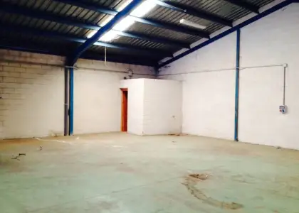 Nave industrial en alquiler en Manzanares
