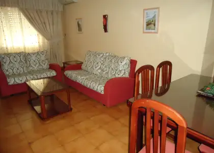 Piso de 3 dormitorios completamente amueblado en Manzanares
