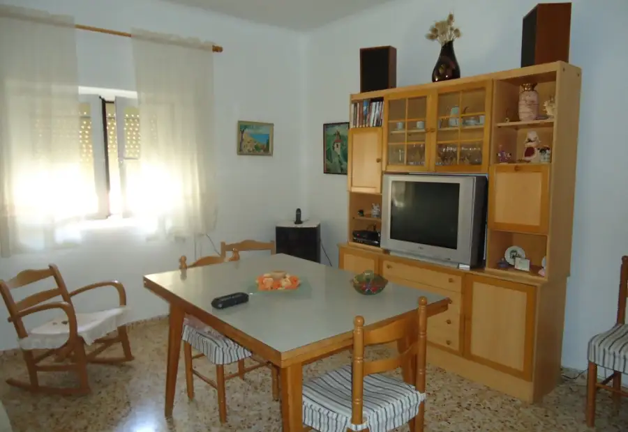 Piso de tres dormitorios cercano al centro en Manzanares