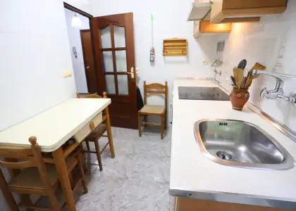 Piso en planta baja con 3 dormitorios ubicado junto a parque cervantes en Alcázar de San Juan