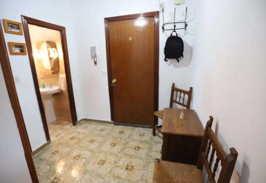 Piso en planta baja con 3 dormitorios ubicado junto a parque cervantes en Alcázar de San Juan