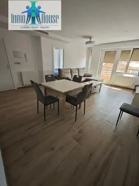 Piso en venta zona franciscanos en Albacete