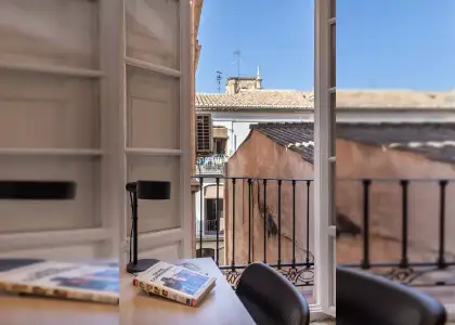 Se alquila habitación en piso de 8 habitaciones en Granada en Granada