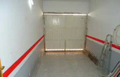 Se vende adosado de cuatro dormitorios en buena zona en Manzanares