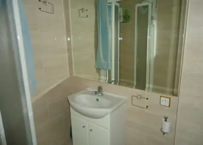 Se vende adosado de cuatro dormitorios en zona residencial en Manzanares