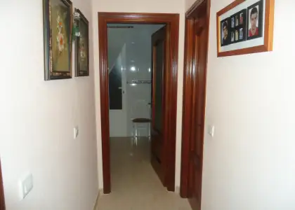Se vende adosado en perfecto estado de tres dormitorios a escasos metros del centro en Manzanares