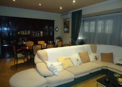 Se vende casa de dos dormitorios en zona Paseo del Rio en Manzanares