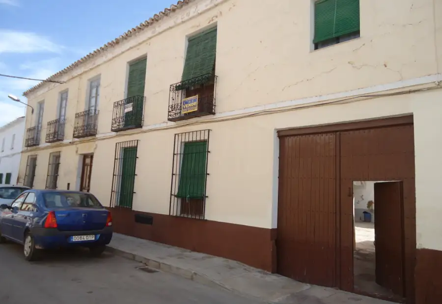 Se vende parcela en la zona centro en Manzanares