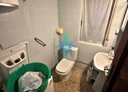 Se vende piso semicentro Calle Maria Marin / Rosario en Albacete