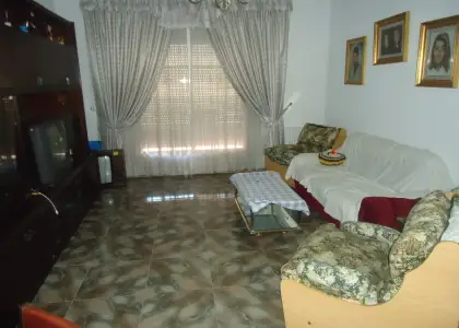 Venta de casa con dos pisos individuales en Manzanares