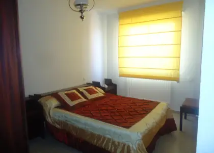 Venta de piso de tres dormitorios y un baño muy luminoso en Manzanares